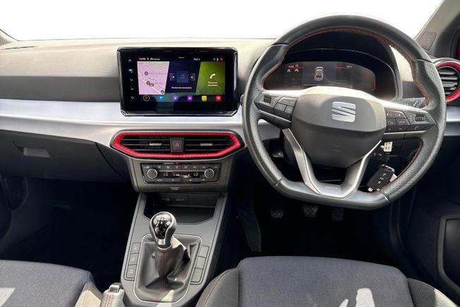 SEAT Ibiza Photo 11