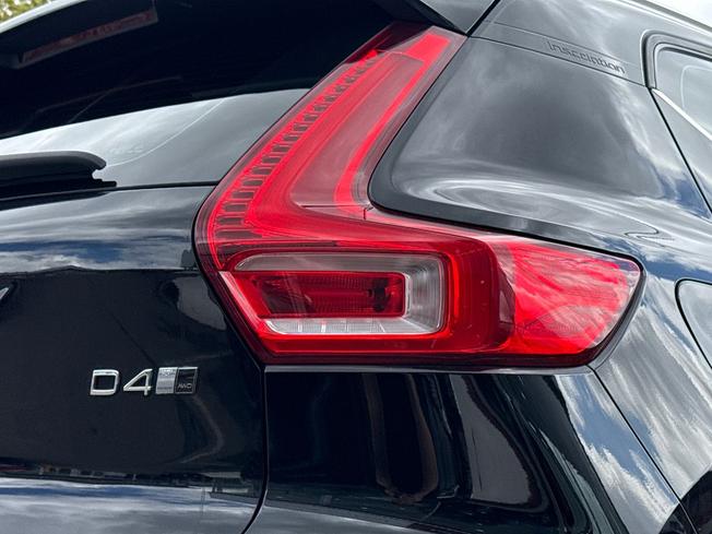 VOLVO Xc40 Photo 18