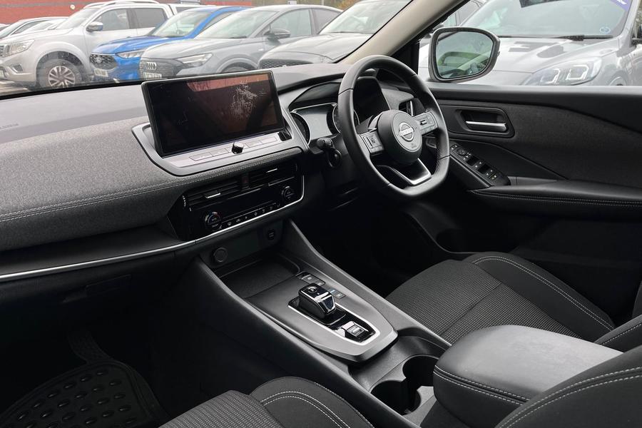 Nissan Qashqai Photo autoimg-5ef2c9ae049f3760d9978d6d7f94f34773b460cc.jpg