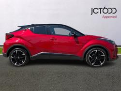 TOYOTA C-Hr Photo 4