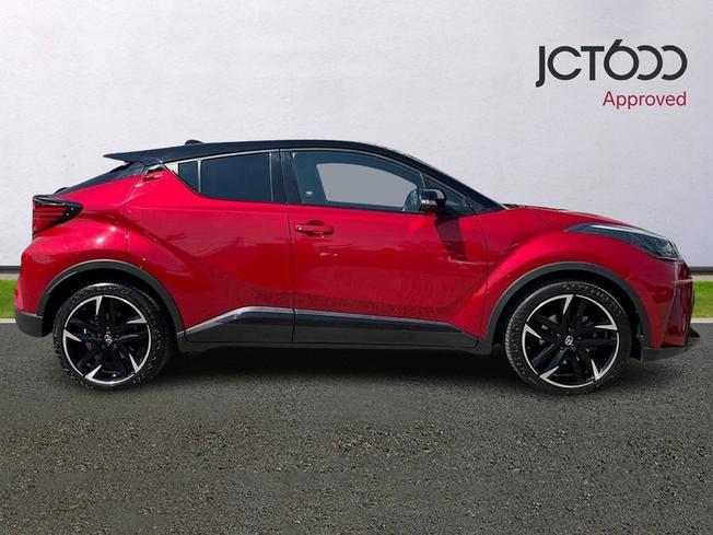 TOYOTA C-Hr Photo 4