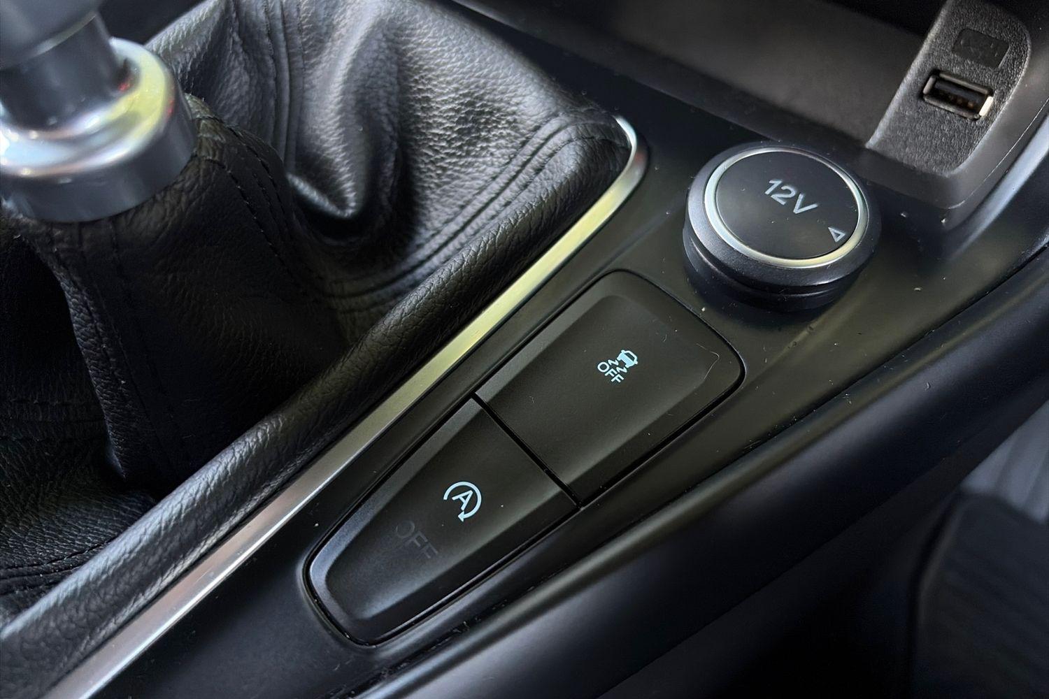 Ford Focus Photo 27