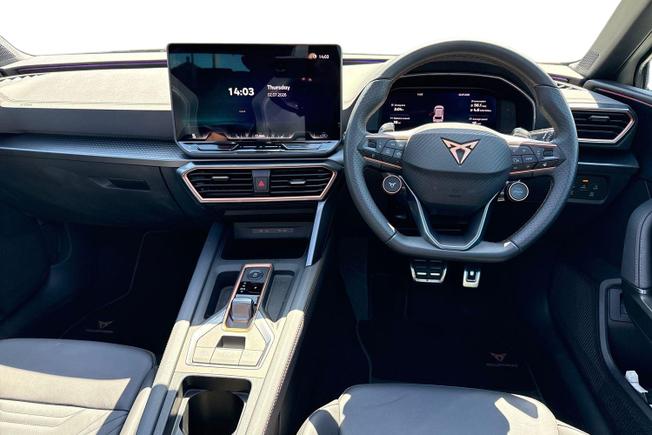 CUPRA Leon Photo 11