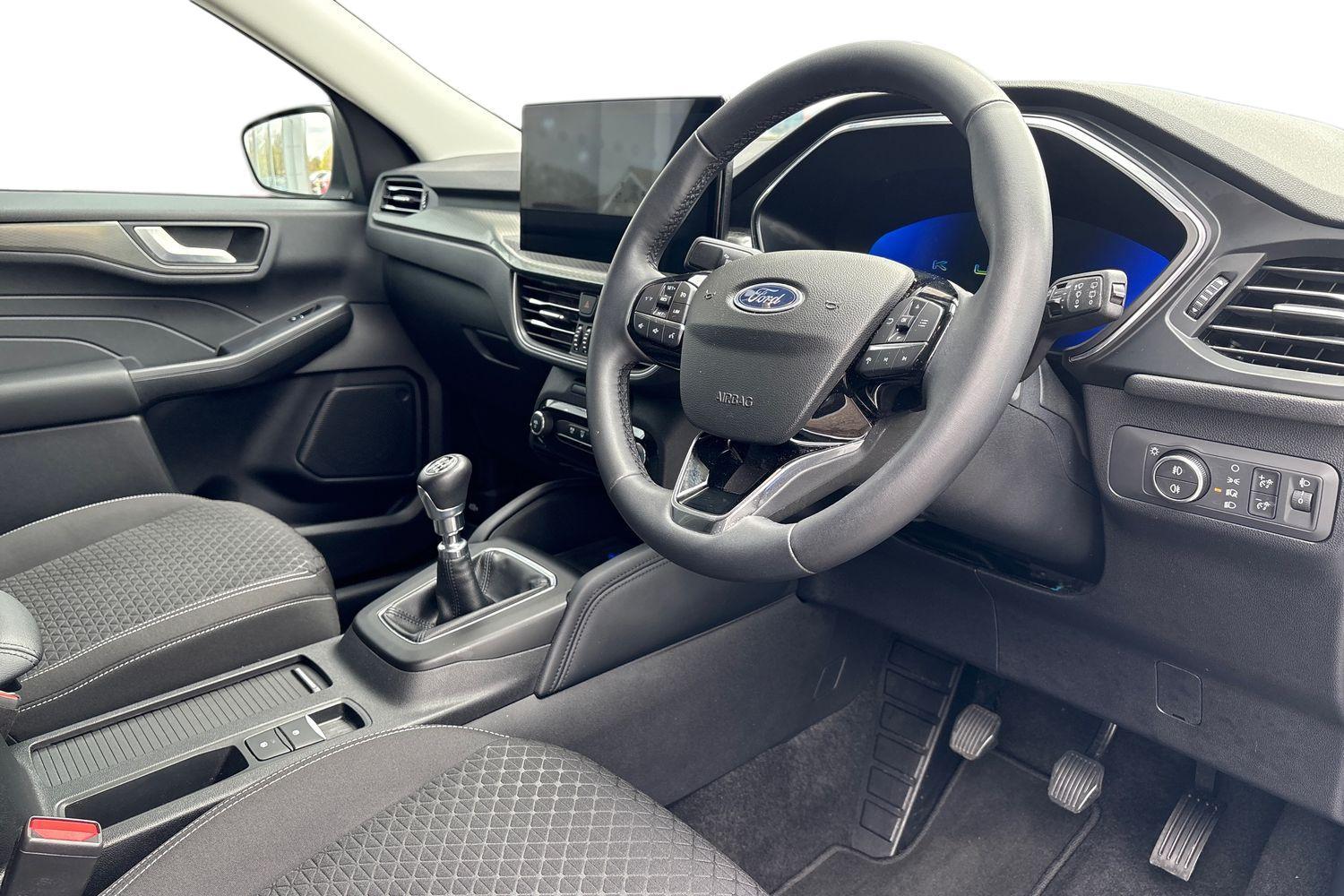 Ford KUGA Photo 8