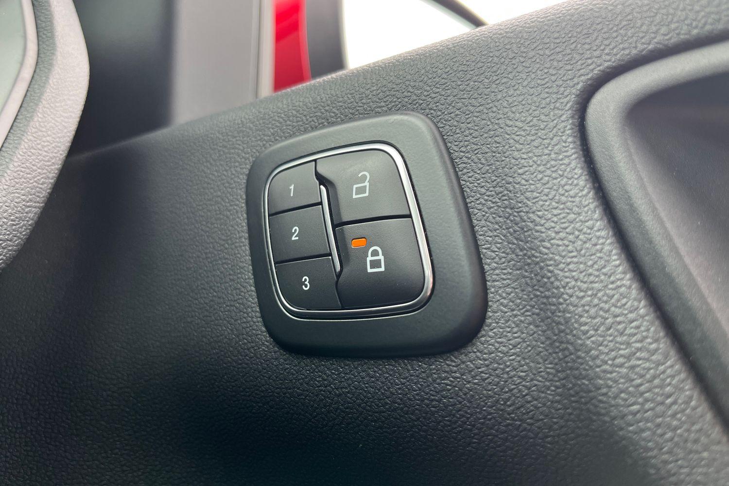 Ford Kuga Photo 22