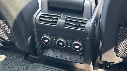 Land Rover Defender Photo autoimg-5f0ab31621661fbe1efa184d50fb4c1733bf8a02.jpg