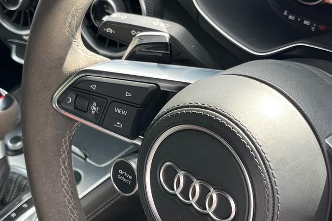AUDI Tt Rs Photo 37