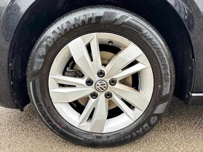 VOLKSWAGEN Polo Photo 33