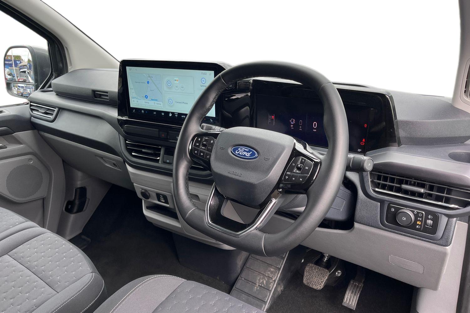 Ford TOURNEO CUSTOM Photo 13
