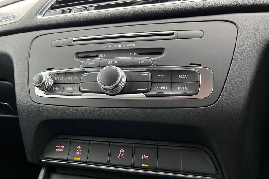 Audi Q3 Photo autoimg-5f128bef45e91d9f819ead3aee89d72e9f1850bf.jpg