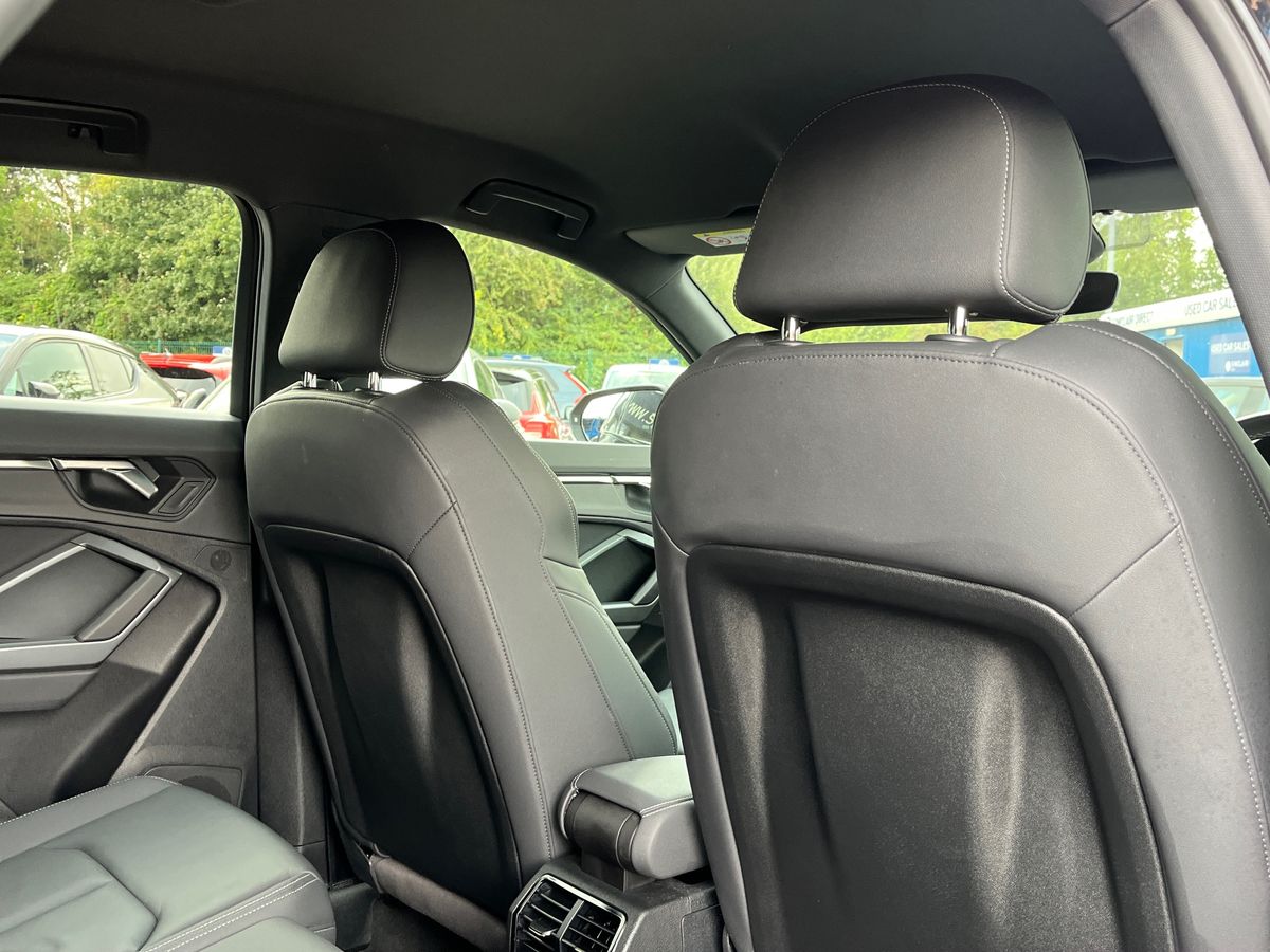 Audi Q3 Photo 26