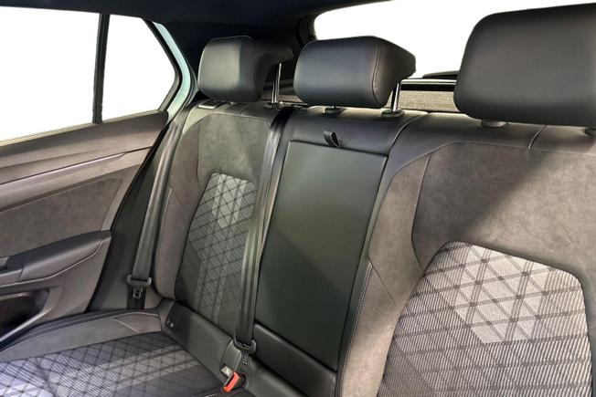 Volkswagen Golf Photo 9