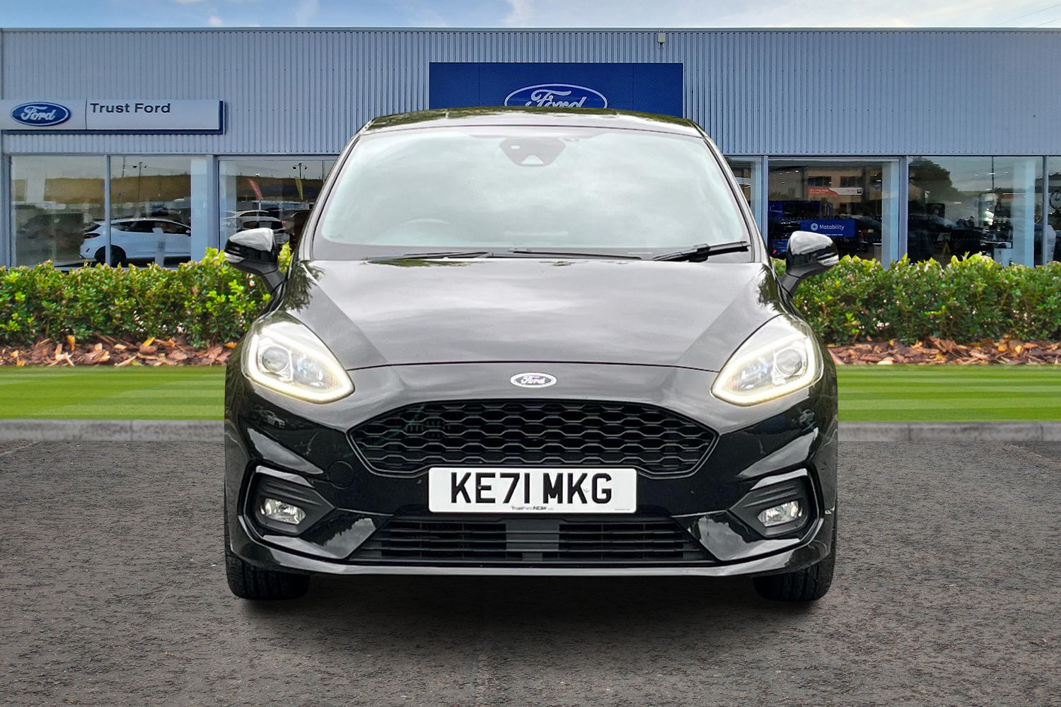 Ford Fiesta Photo 5