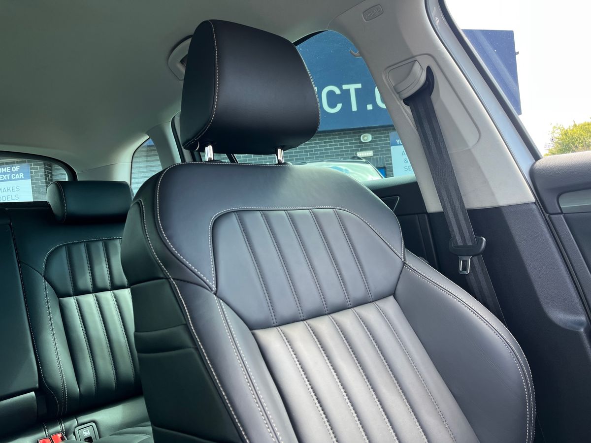 Skoda Superb Photo 39