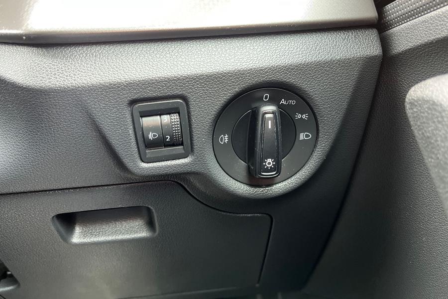 Skoda Kamiq Photo autoimg-5f1d124df8fbe80cb92f8420b607bcbe2c7c36a9.jpg