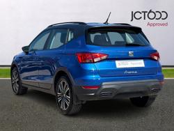 SEAT Arona Photo 3