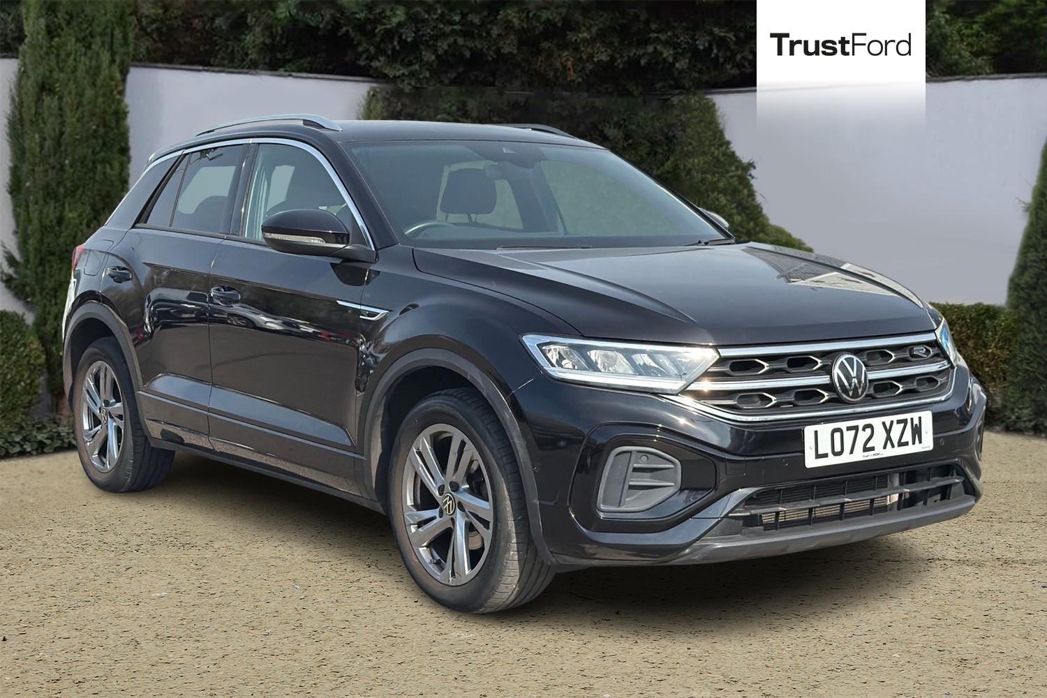 Volkswagen T-ROC Photo 0