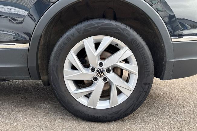 VOLKSWAGEN Tiguan Allspace Photo 5