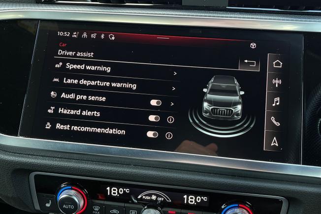 AUDI Q3 Photo 37