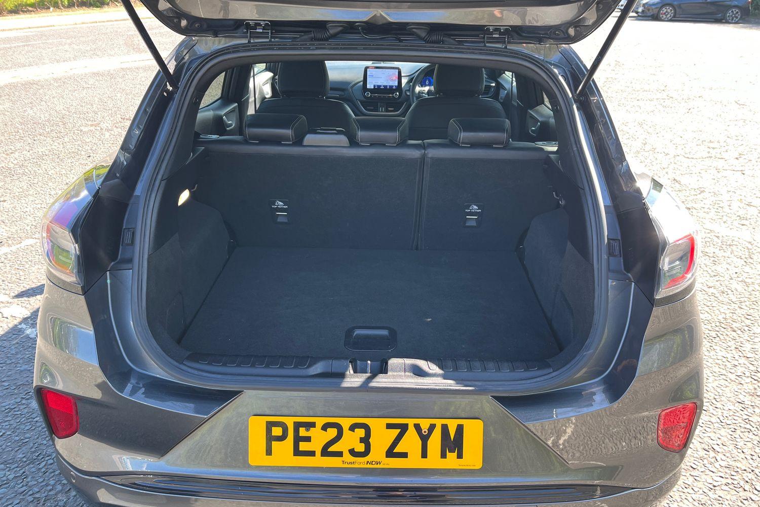 Ford PUMA Photo 20