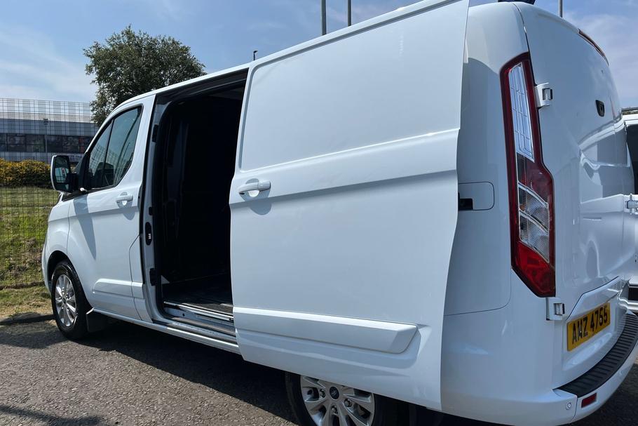 Used Ford TRANSIT CUSTOM AMZ4755 17