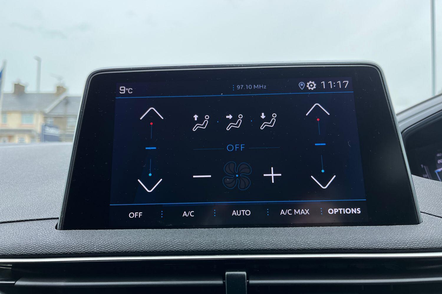 Peugeot 3008 Photo 32