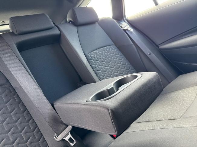 TOYOTA Corolla Photo 25