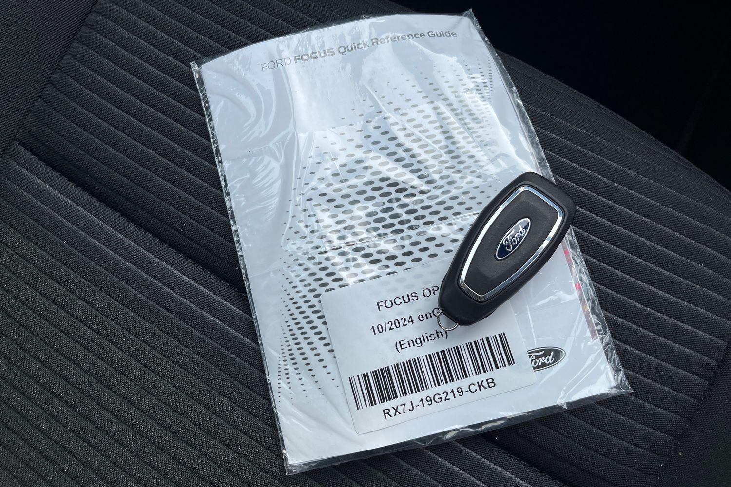 Ford Focus Photo 21