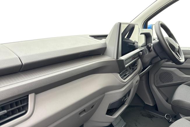 VOLKSWAGEN e-Transporter Photo 2