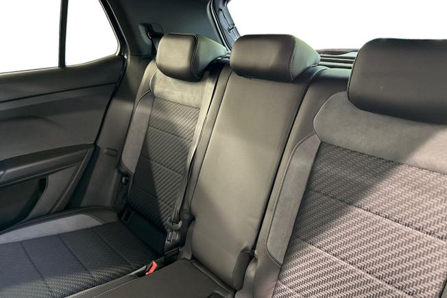 Volkswagen T-Cross Photo 9