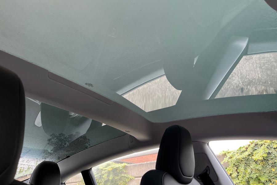 TESLA MODEL 3 Photo autoimg-5f3bf40c45a4c1a66b8bbb9415b2434f08a38fac.jpg