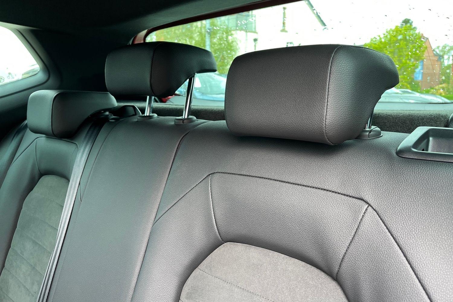SEAT ARONA Photo 19