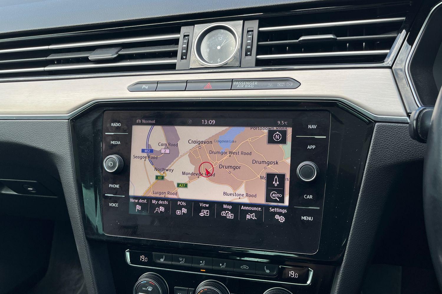 Volkswagen PASSAT Photo 28