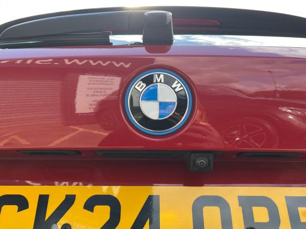 BMW 3 Series Photo autoimg-5f42859e299ecba9e80b158d6267bd85533af78b.jpg