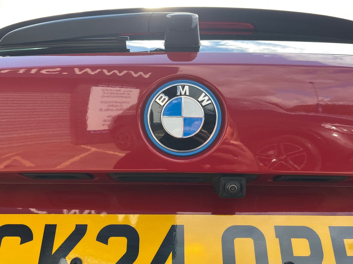 BMW 3 Series Photo 20
