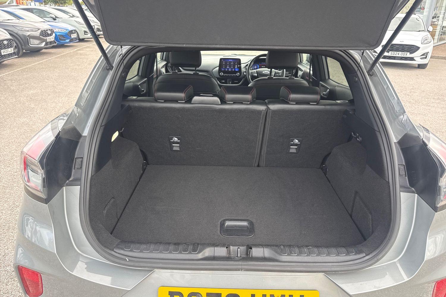 Ford PUMA Photo 20