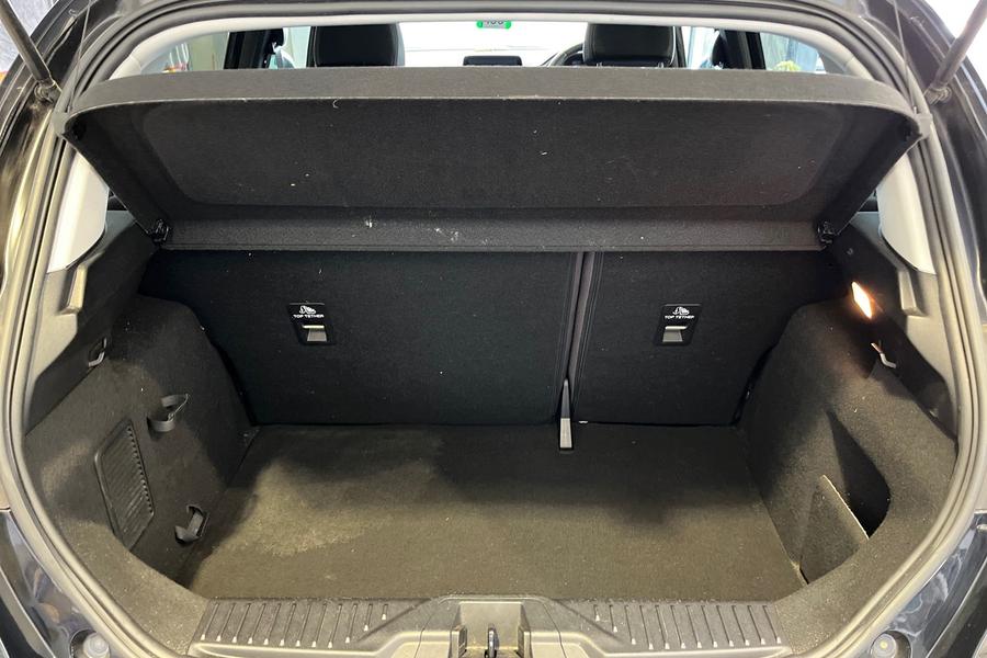 Ford FIESTA VIGNALE Photo autoimg-5f485919dace912245e6ac71da1bf996a59403fb.jpg