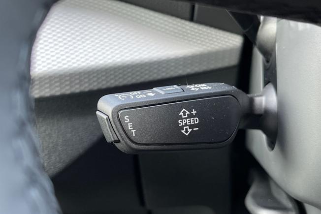 AUDI Q2 Photo 24