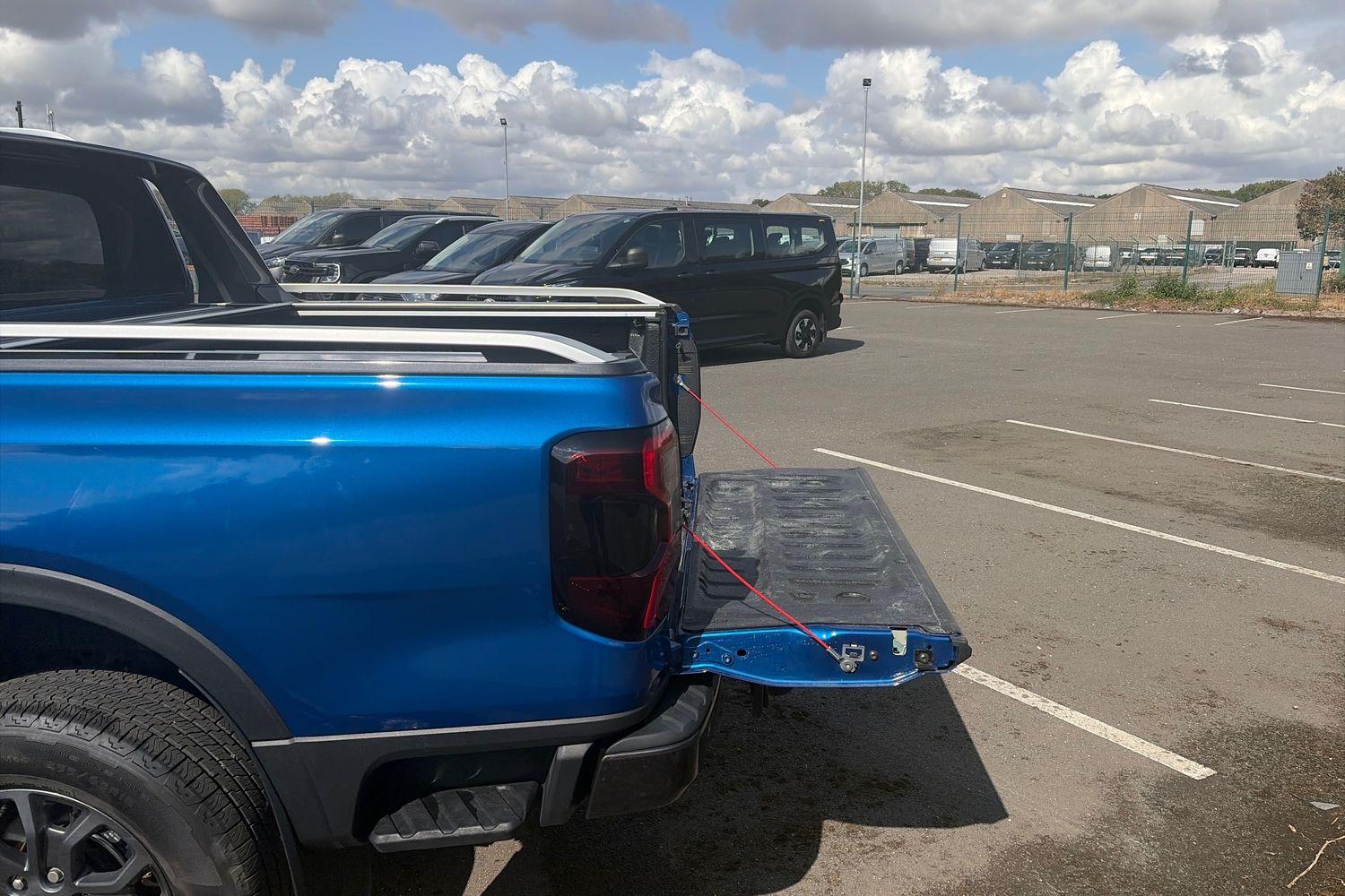 Ford RANGER Photo 4