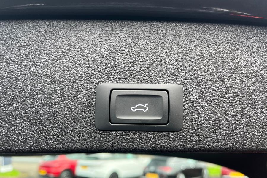Audi Q2 Photo autoimg-5f56b9be60e1ecc2671addd909fe8eb9f66b114e.jpg