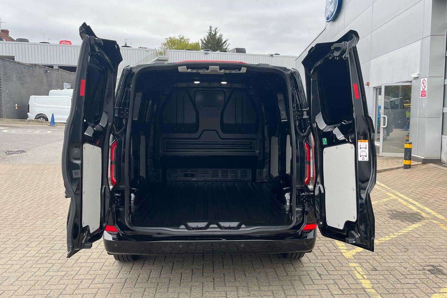 Ford TRANSIT CUSTOM Photo 5