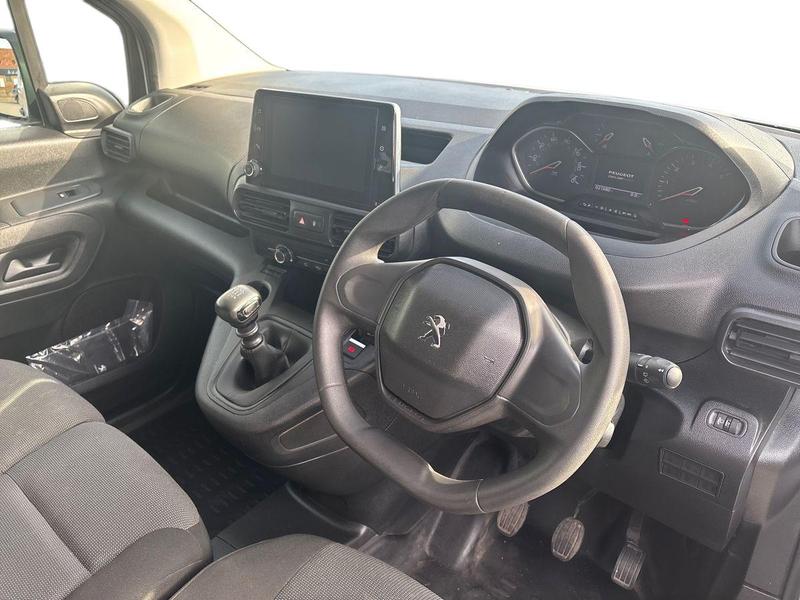 Used Peugeot Partner CX72RXL 12