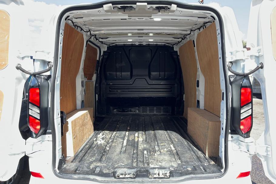 Used Ford TRANSIT CUSTOM DL24BYC 6