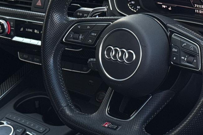 AUDI Rs4 Avant Photo 39