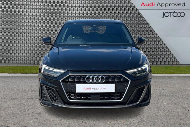 Audi A1 Photo 8