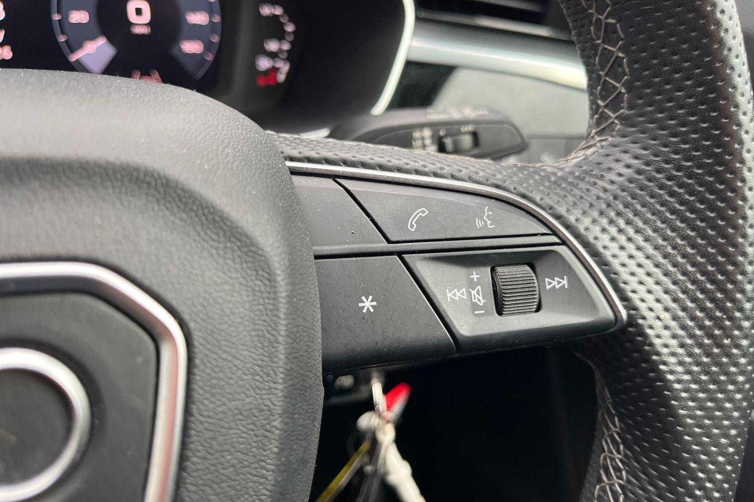Audi Q3 Photo 33