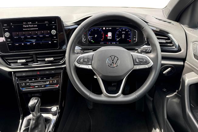 VOLKSWAGEN T-Roc Photo 11