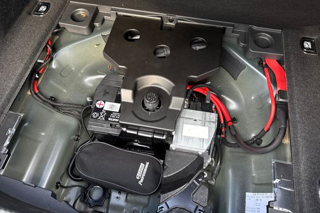 AUDI A4 Photo 27