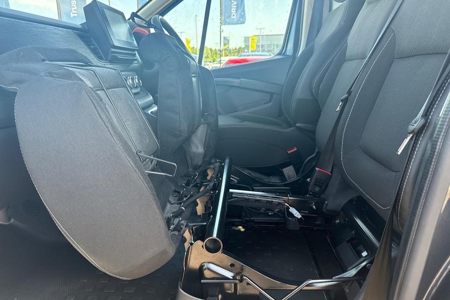 Used Renault TRAFIC MM73KJN 9
