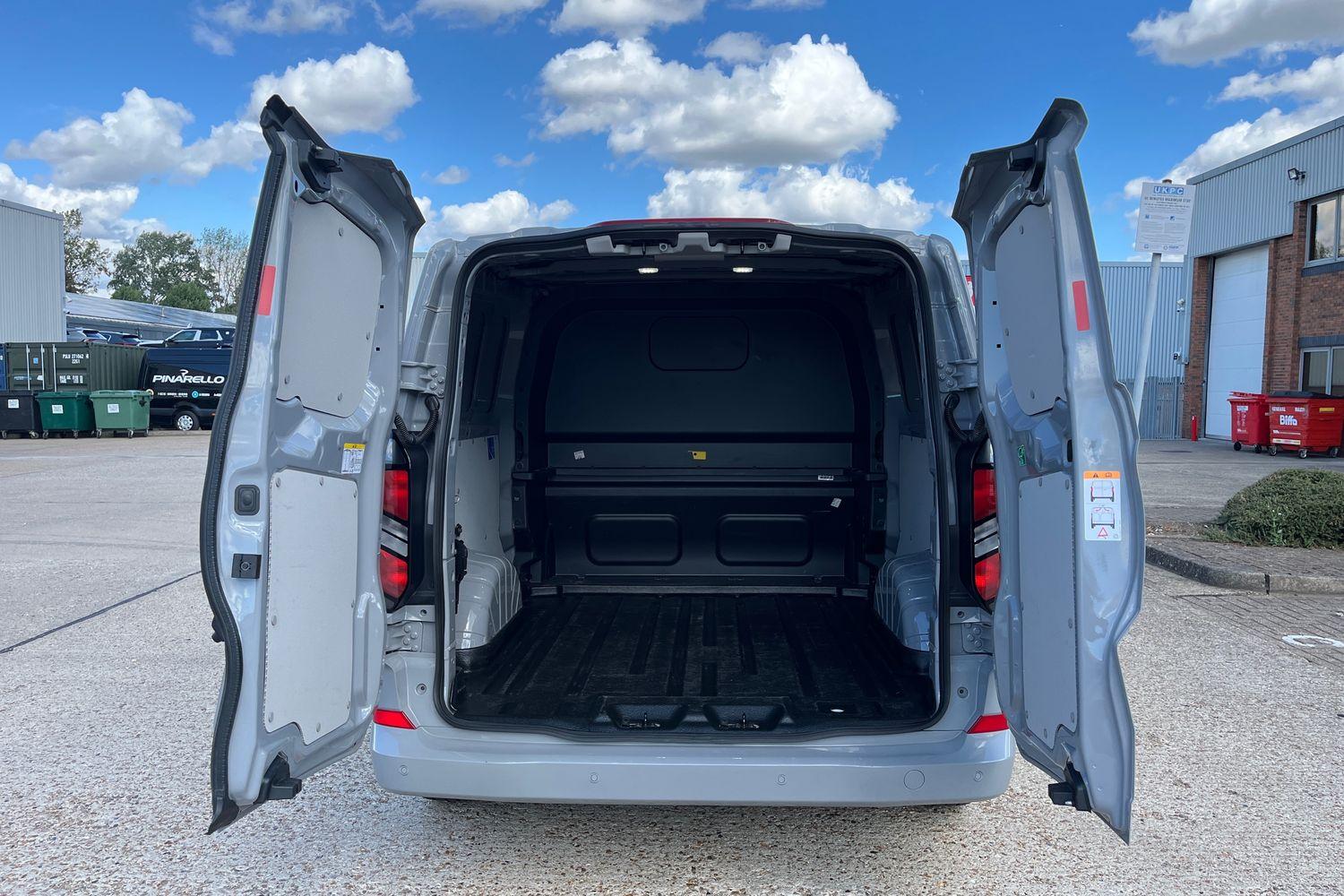 Ford TRANSIT CUSTOM Photo 5